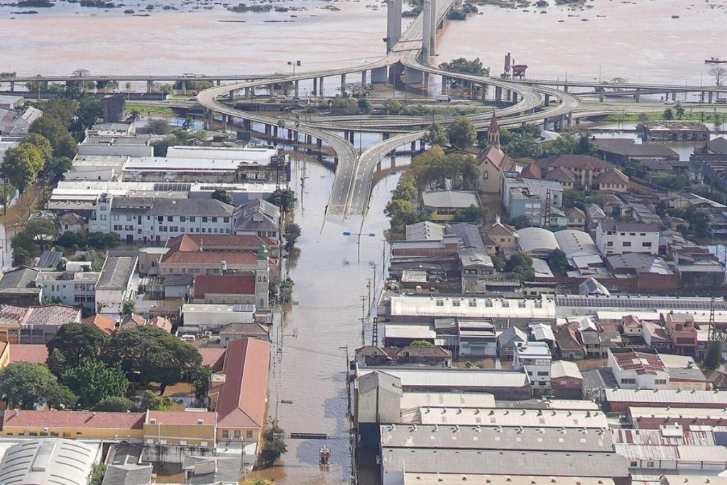 Saiba os sintomas da Leptospirose, infecção que registrou 1º Morte nas enchentes do RS