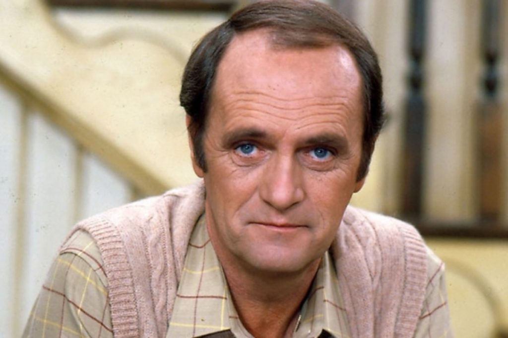 Bob Newhart, lenda da comédia americana, morre aos 94 anos