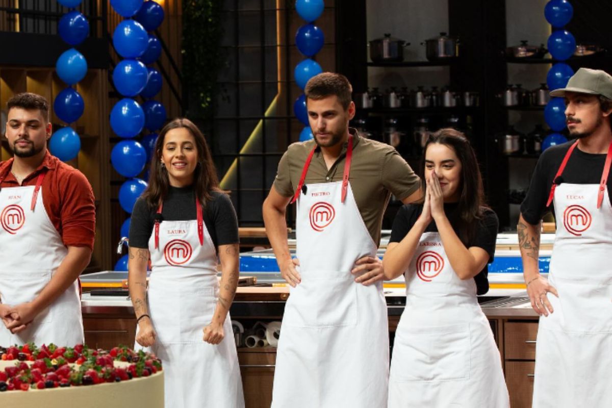 MasterChef: receita de bisavó faz Ana Paula chorar