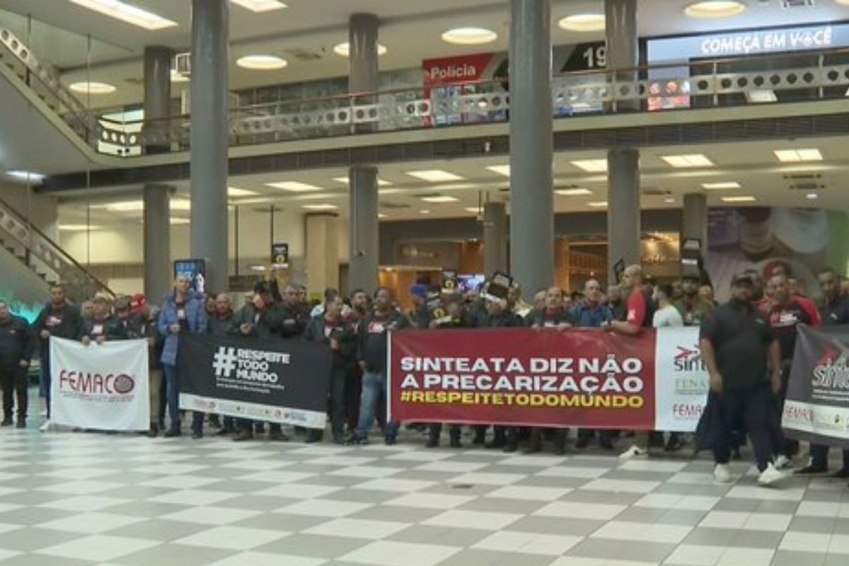 Paralisação e protestos acontecem no Aeroporto de Congonhas; entenda