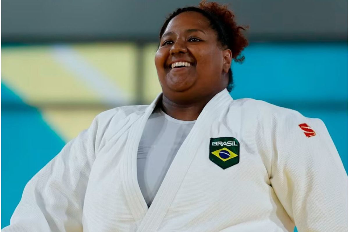 É OURO! Beatriz Souza vence no judô e conquista primeira medalha