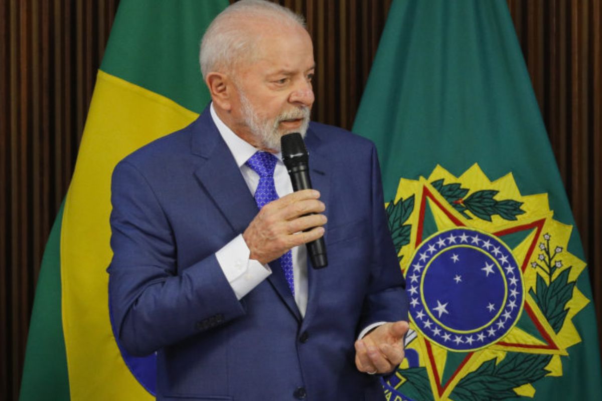 Lula aprova novo Plano Nacional do Turismo e decreta mudanças até 2027