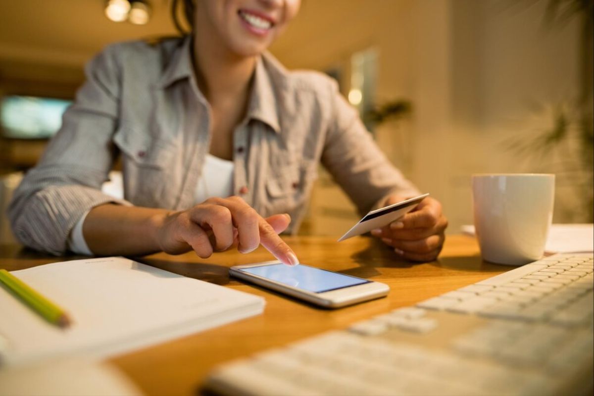 Pagamento do quinto e último lote da restituição do IR acontece nesta segunda (30)