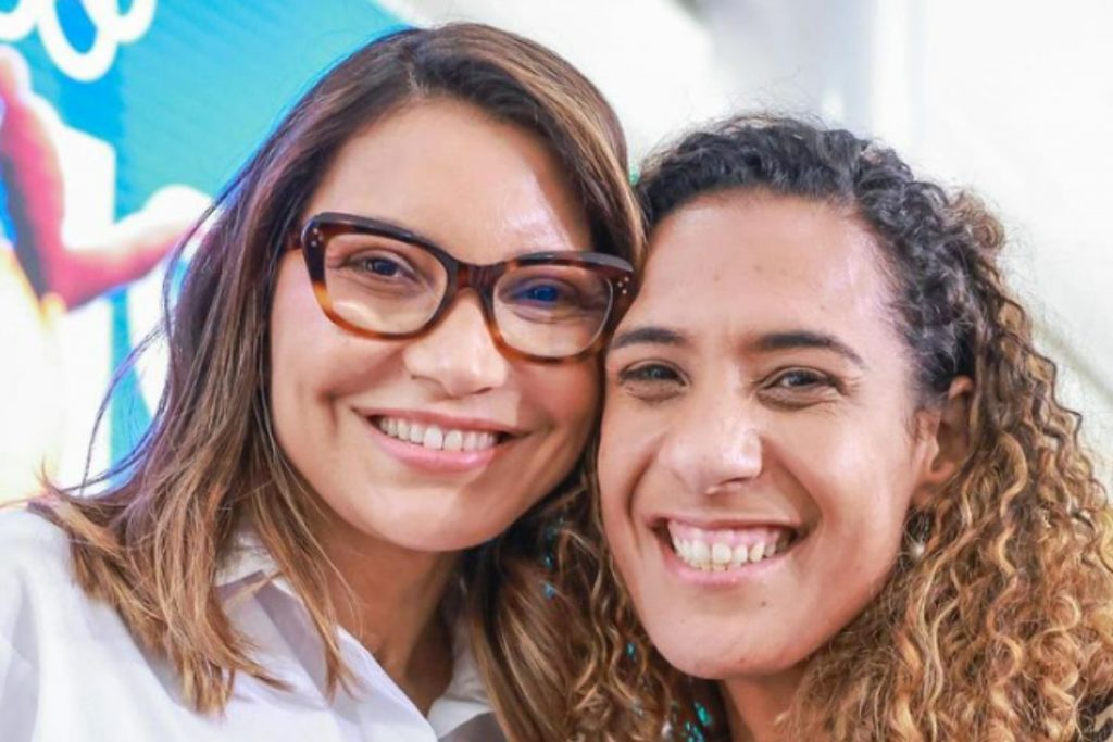 Janja posta foto com Anielle Franco após denúncias contra Silvio Almeida