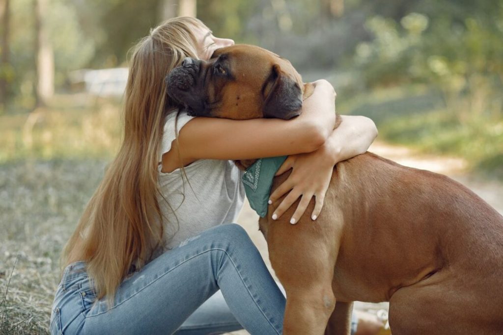 Animais de estimação trazem benefícios para todas as idades