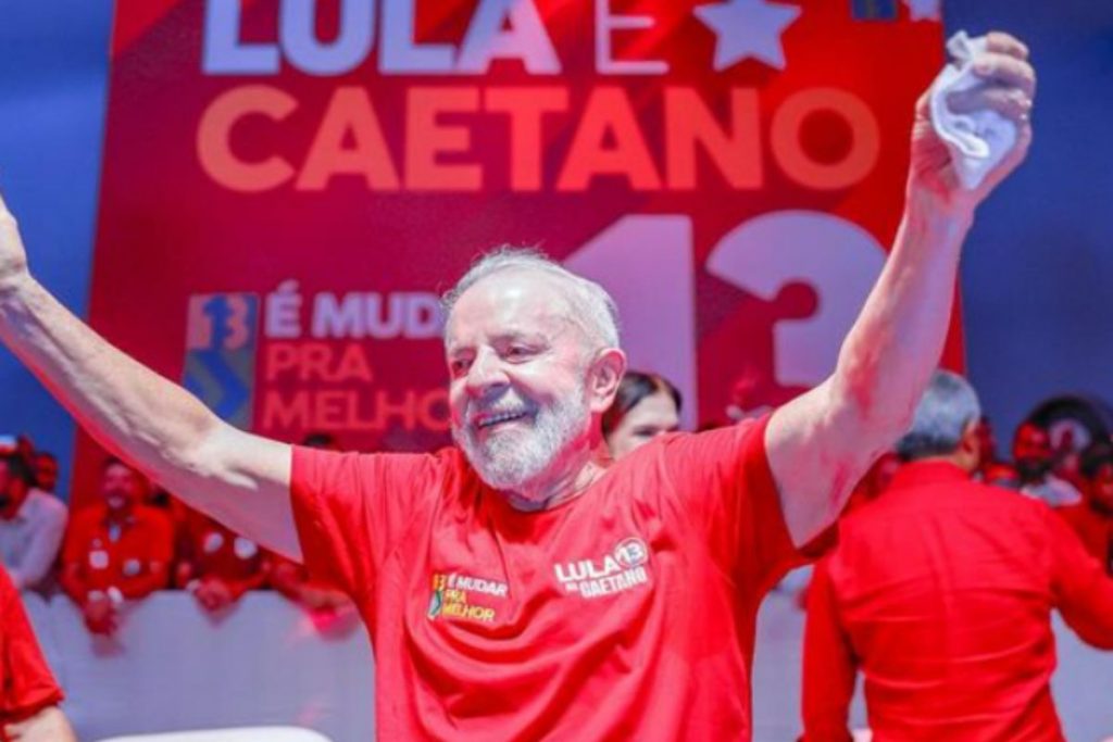 Lula afirma que Acredita será "o maior programa de crédito da história do Brasil"