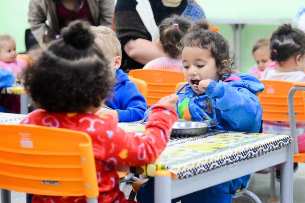 Com 3 mil refeições adaptadas, São Bernardo amplia inclusão na alimentação escolar